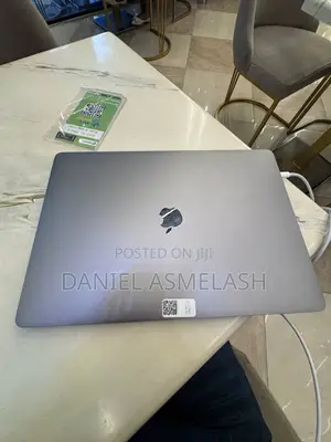 Laptop Apple MacBook Pro 2019 32GB Intel Core 7 HDD+SSD 1.5T