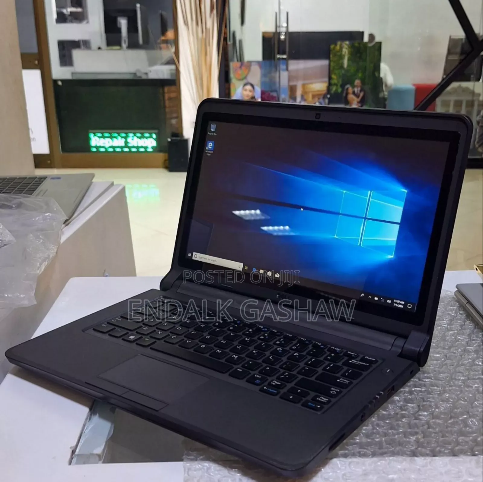 New Laptop Dell Latitude 5310 8GB Intel Core I3 SSD 128GB