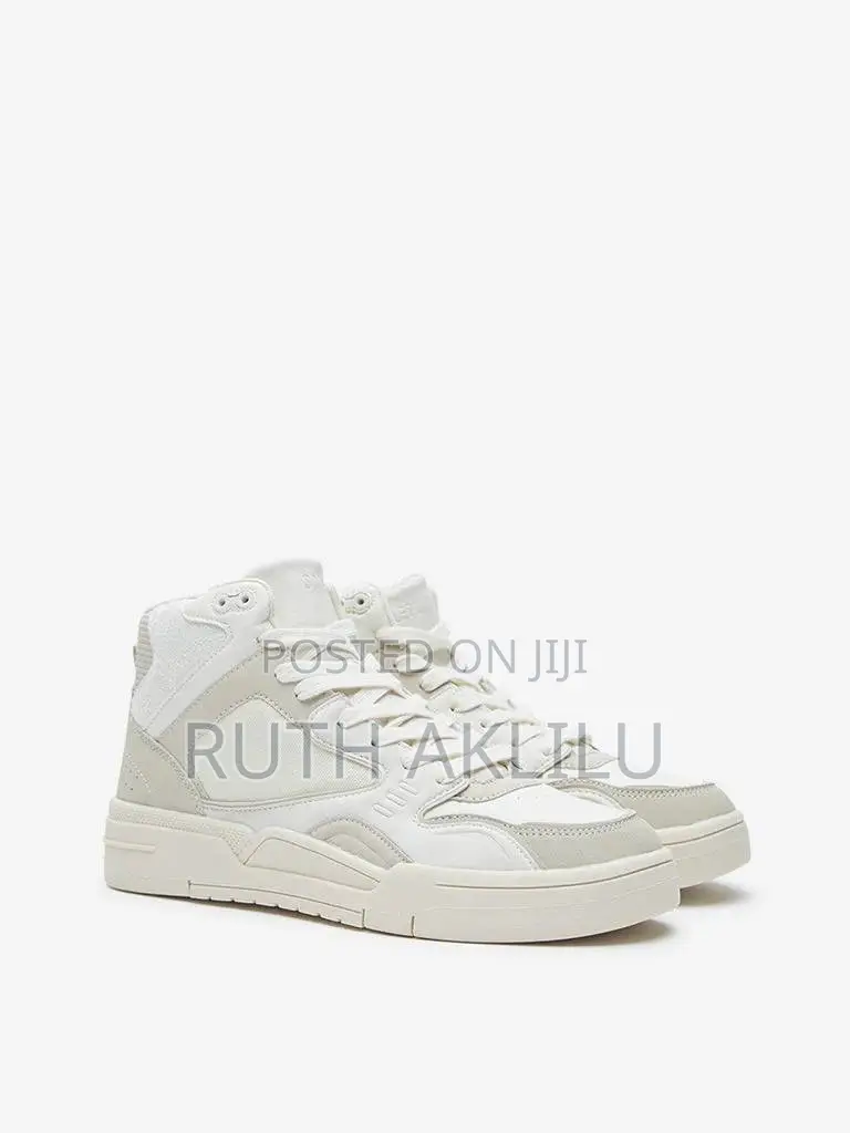 Light Beige Mens Sneaker