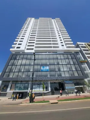 ከ90% በላይ የተጠናቀቀ ቤት መሀል ካዛንቺስ ላይ