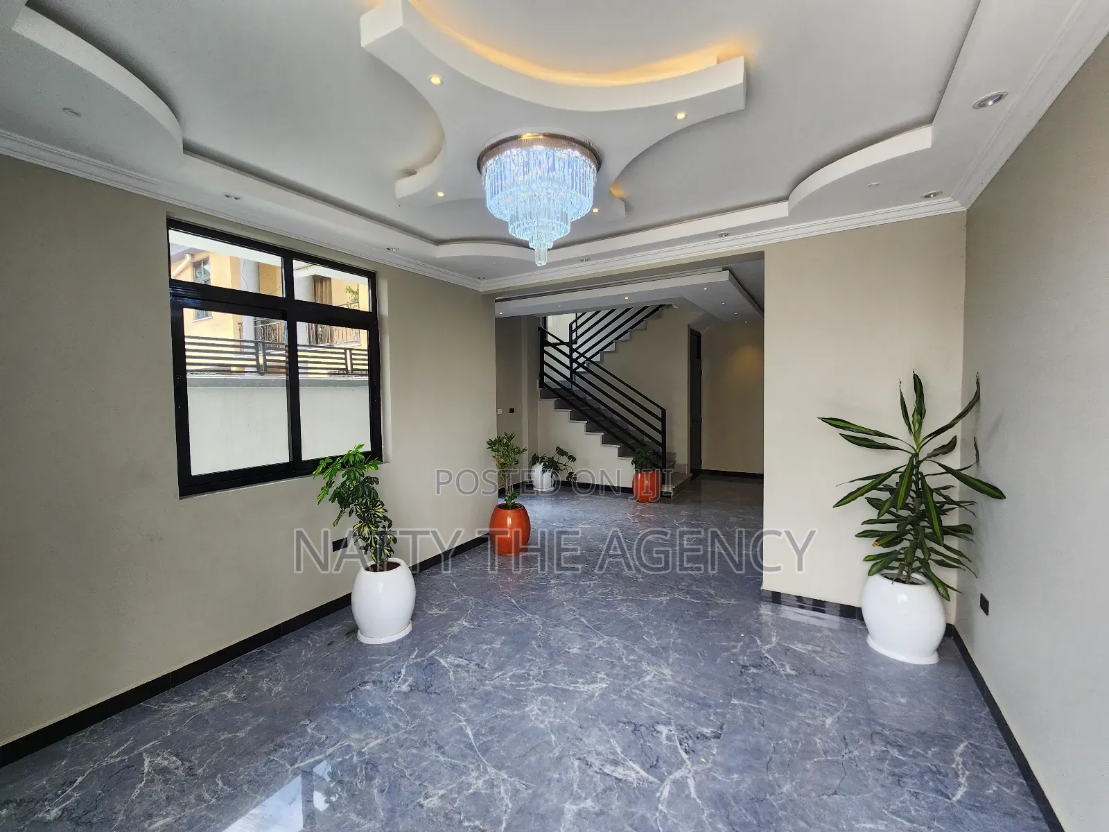 Furnished 10bdrm House in Summit, Bole for rent