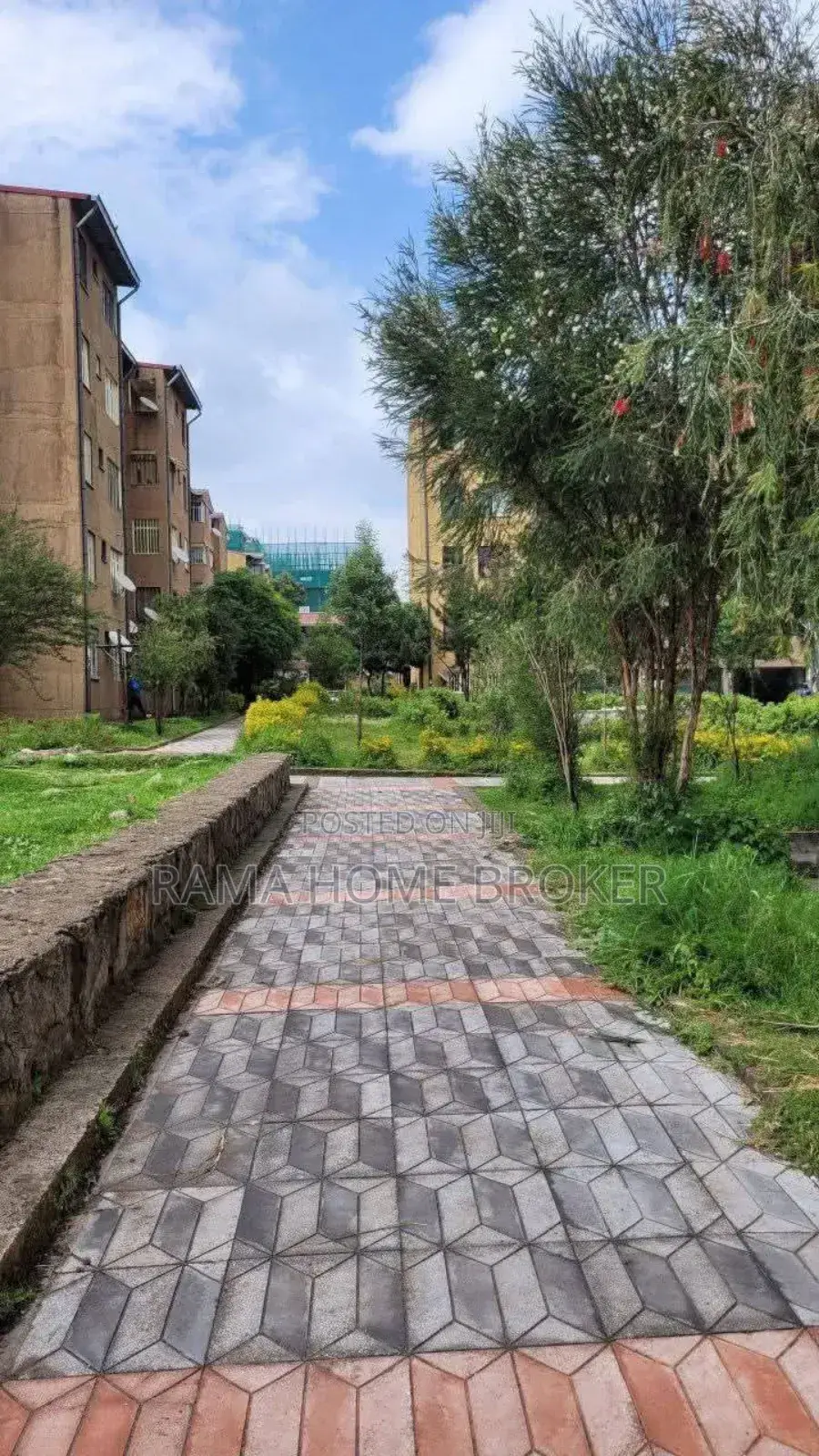 Furnished 3bdrm Condo in Bole for sale