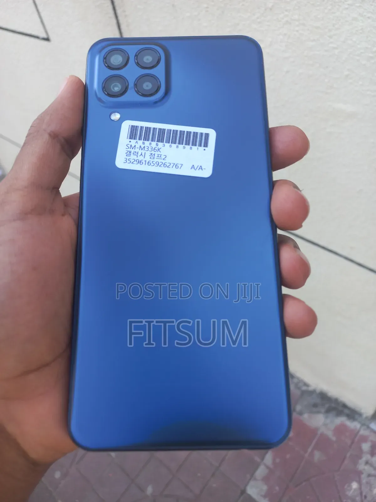 New Samsung Galaxy M33 5G 128 GB Blue