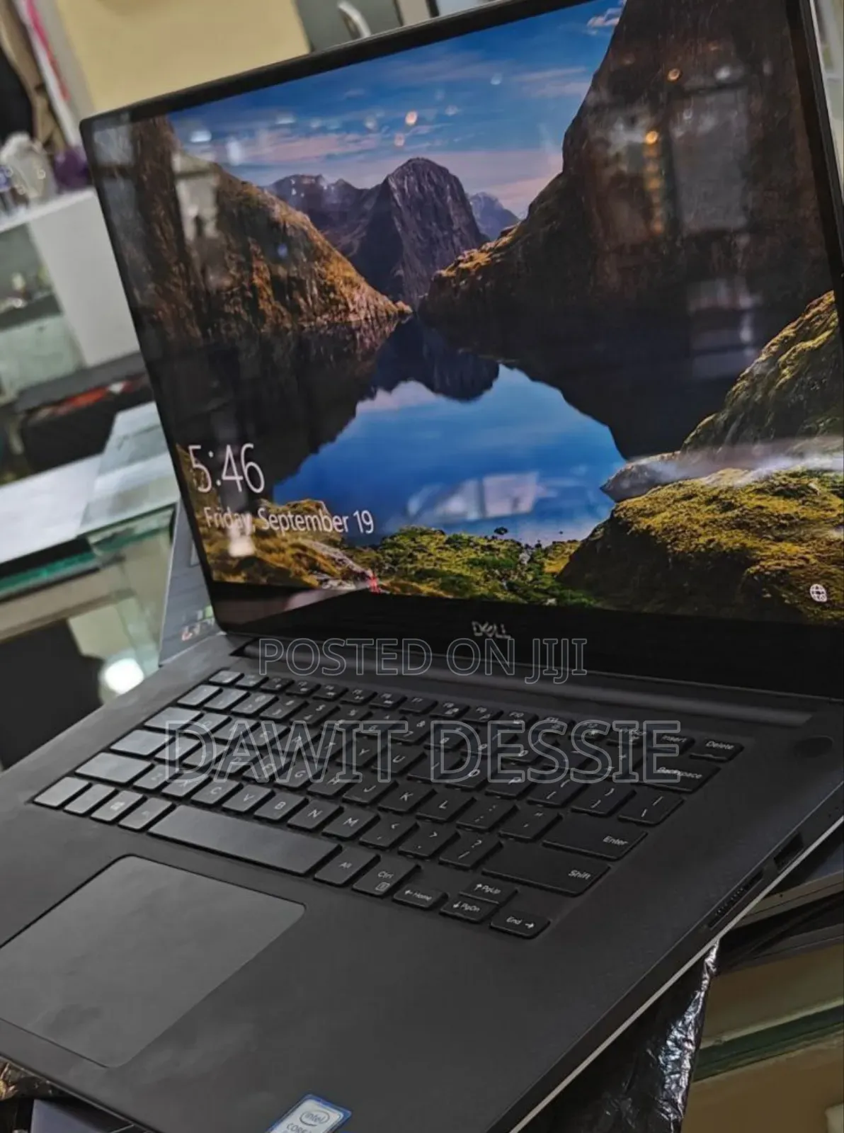 New Laptop Dell Precision 5540 16GB Intel Core I7 SSD 1T