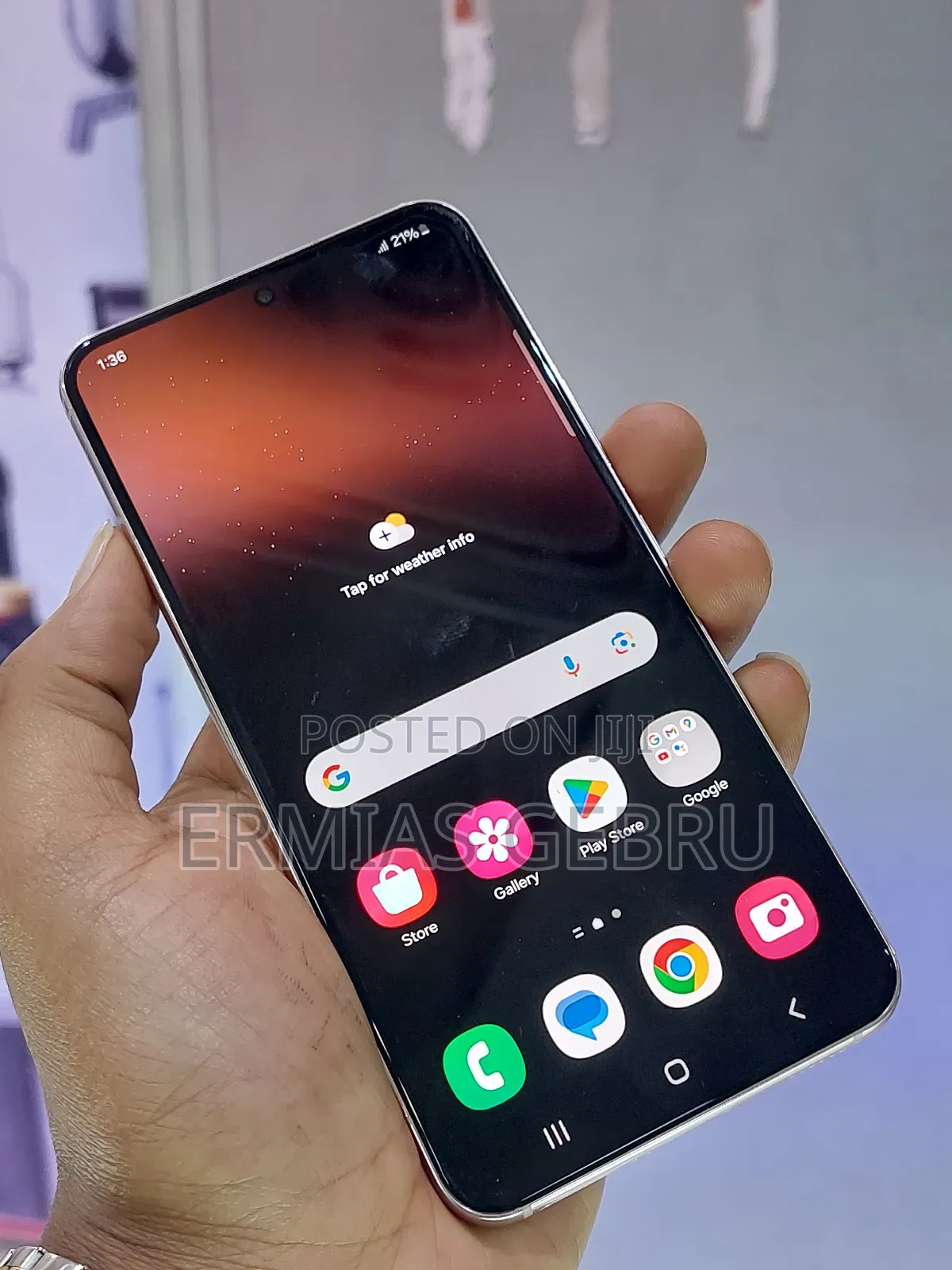 New Samsung Galaxy S22 5G 128 GB Silver