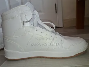 Levi's Men's White High-Top Sneakers