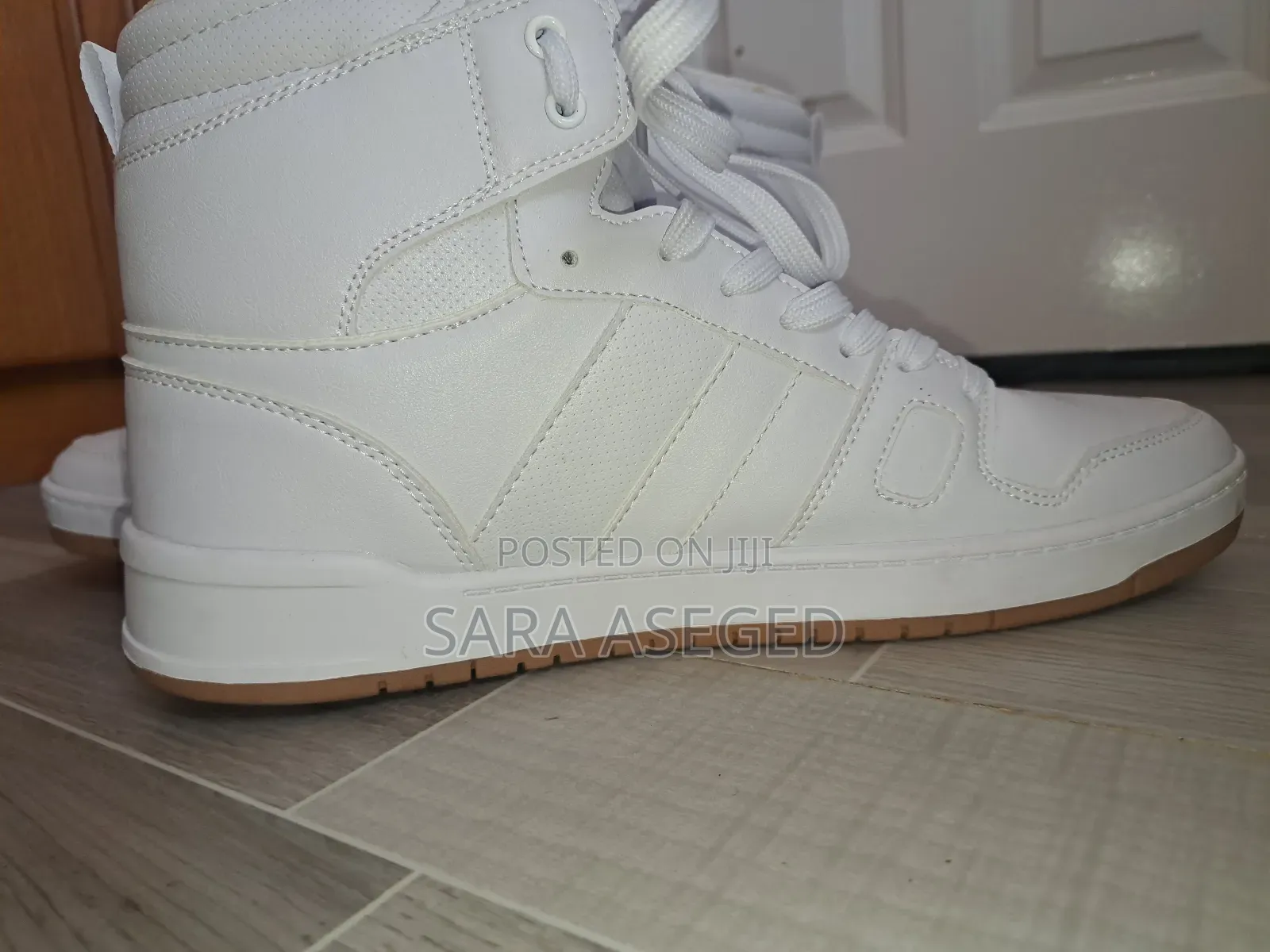 Levi's Men's White High-Top Sneakers