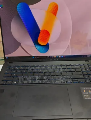 Photo - New Laptop Asus VivoBook 15 X505BA 16GB Intel Core Ultra 9 SSD 1T