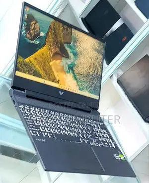 New Laptop HP Victus 15 8GB AMD Ryzen 5 SSD 512GB