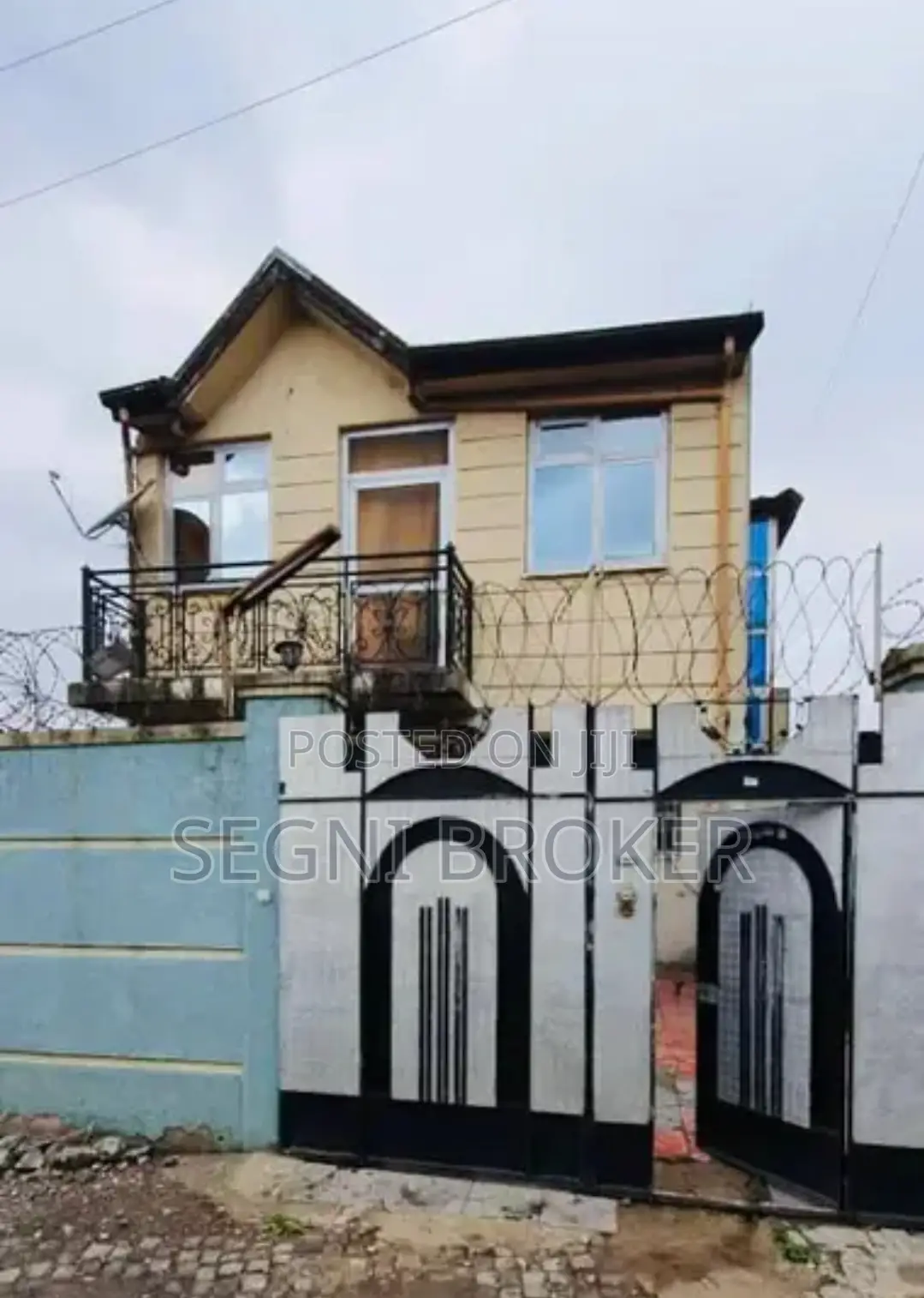 3bdrm House in Saris Addisu Sefer, Nifas Silk-Lafto for sale