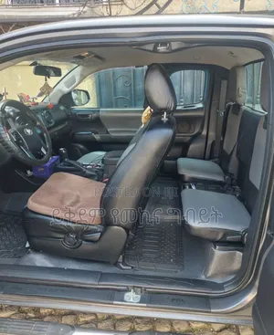 Toyota Tacoma 4dr Double Cab 2016 Gray