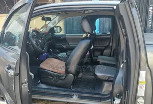 Toyota Tacoma 4dr Double Cab 2016 Gray