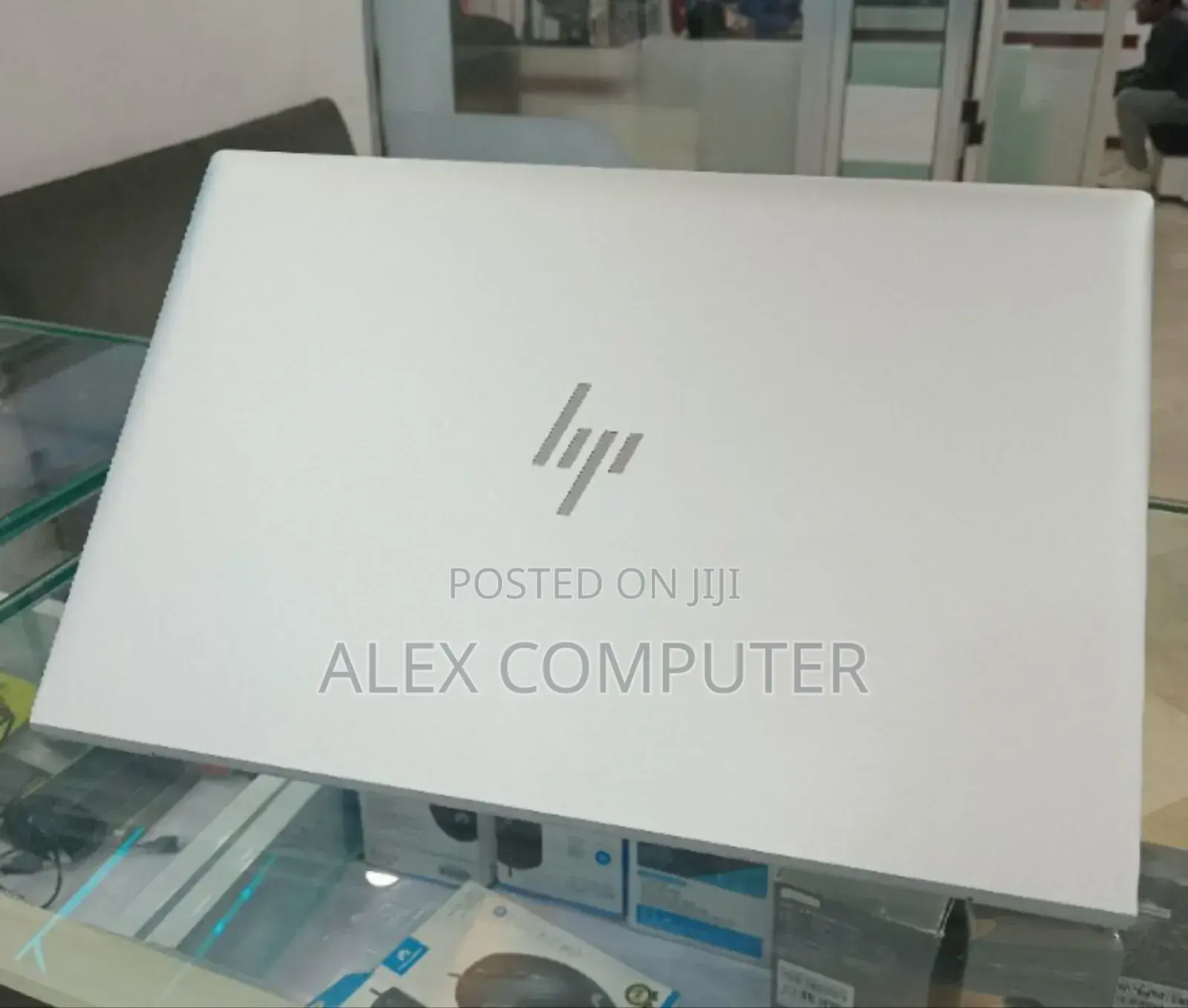 New Laptop HP EliteBook 840 G8 16GB Intel Core I7 SSD 512GB