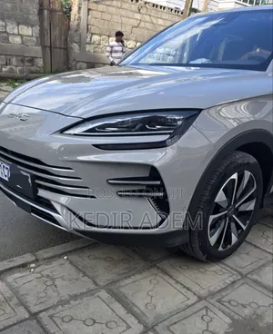 BYD Song Plus DM-i 2025 Gray
