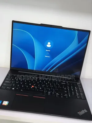 Photo - New Laptop Lenovo ThinkPad T14 16GB Intel Core I5 SSD 512GB