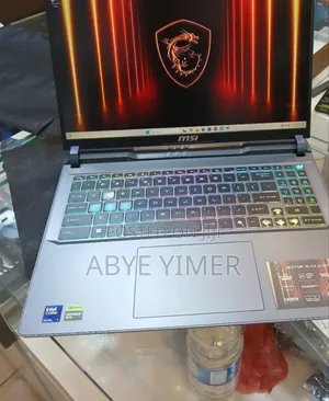 New Laptop MSI Vector 16 HX AI A2XWIG 16GB Intel Core Ultra 7 SSD 1T