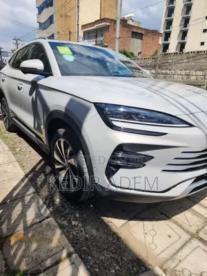 New BYD Song Plus DM-i 2024 Silver