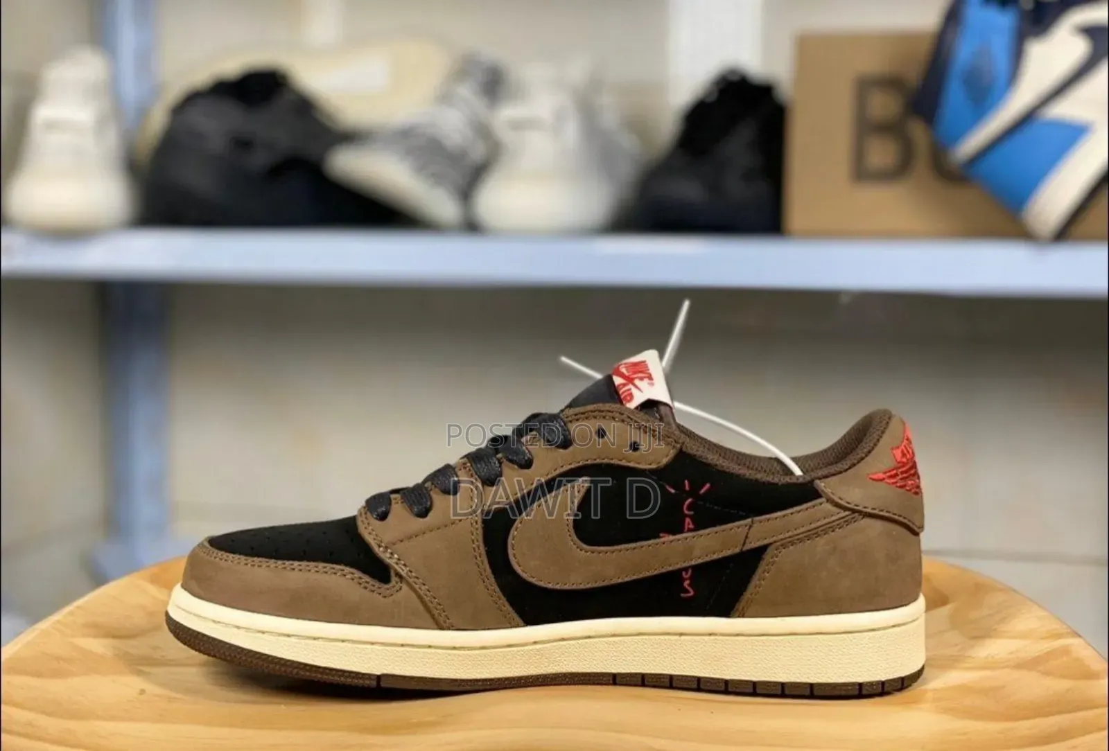 Travisscott × Air Jordan Low 1 Olive