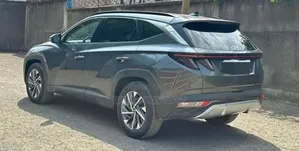 Hyundai Tucson SEL 2024 Gray