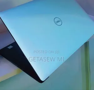 New Laptop Dell Precision 5540 16GB Intel Core I7 SSD 512GB