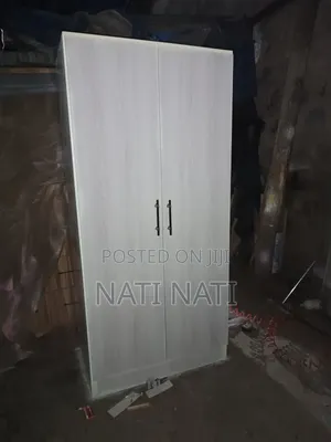 Closet ቁምሳጥን