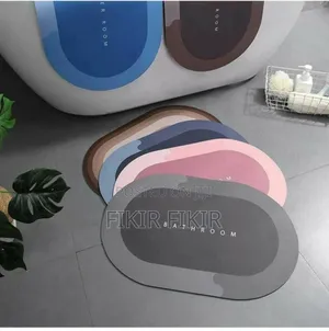 Super Absorbent Bathroom Rugs/Mats