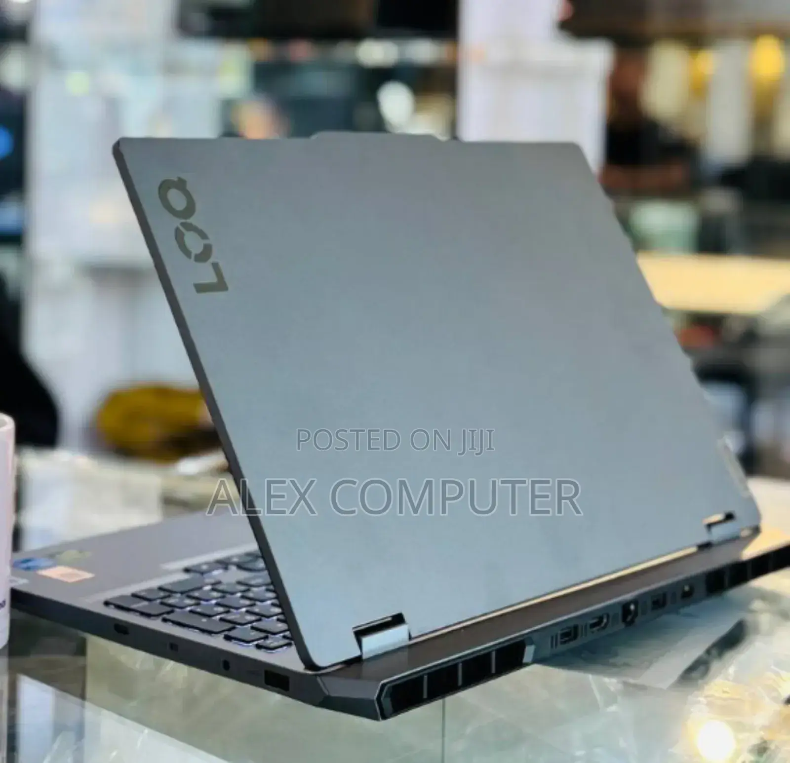 New Laptop Lenovo LOQ 15IRH8 20GB Intel Core I5 SSD 512GB