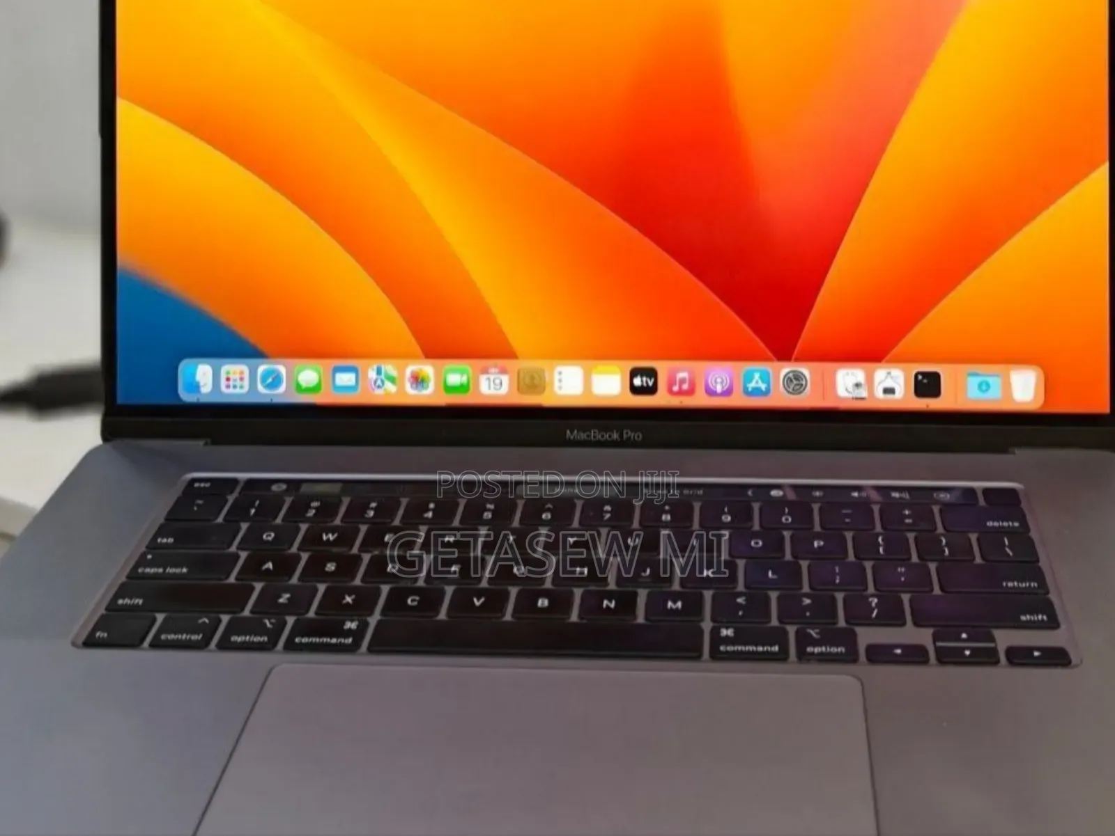 New Laptop Apple MacBook Pro 2019 32GB Intel Core I9 SSD 2T