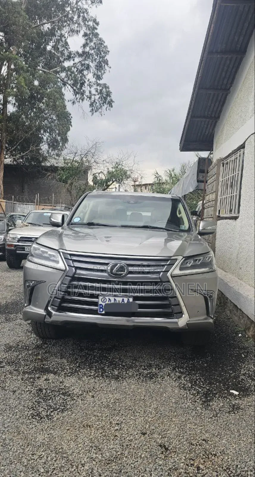 Lexus LX 2017 Silver