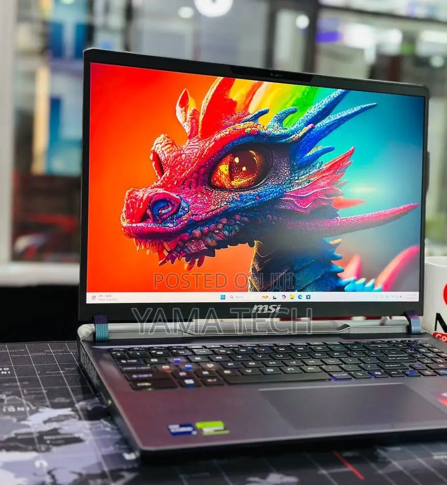 New Laptop MSI Vector 16 HX AI A2XWIG 16GB Intel Core I9 SSD 512GB