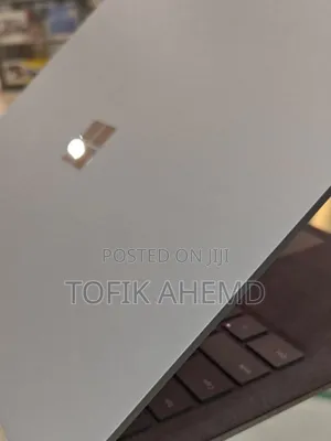 Photo - New Laptop Microsoft Surface 16GB Intel Core I7 SSD 512GB