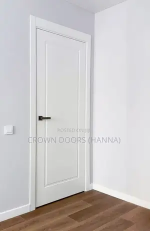 Photo - Crown Crafted From a Blend of Wood Fiber, Additive Chem Natural Stone