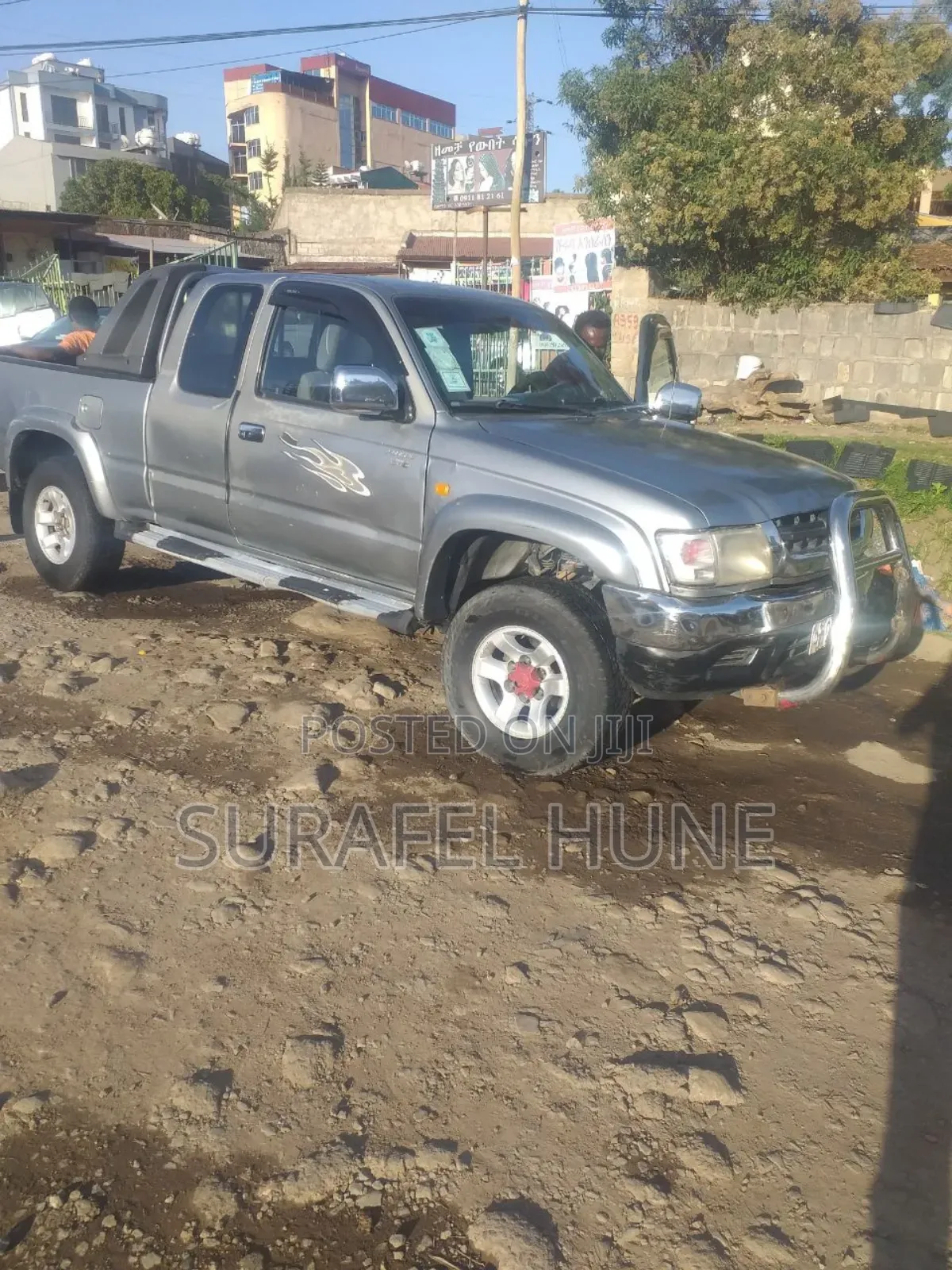 Toyota Hilux 2002 Gray
