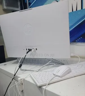 New HP 200 G4 22 All-in-One 8GB Intel Core I5 SSD 512GB