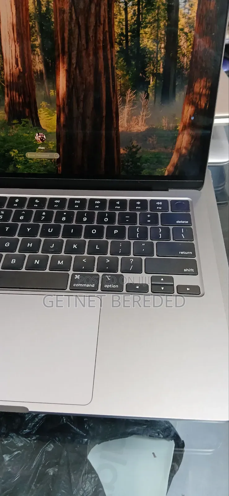 New Laptop Apple MacBook Air 2022 M2 8GB Apple M2 SSD 256GB