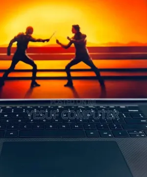 Photo - New Laptop Dell Precision 5550 32GB Intel Core I7 SSD 1T