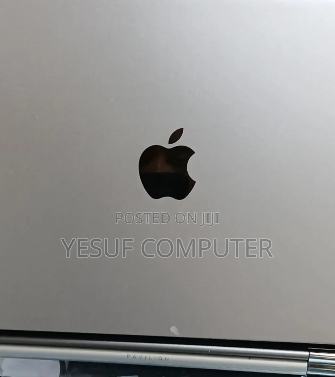 New Laptop Apple MacBook Air 2022 M2 8GB Apple M2 SSD 256GB