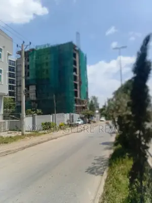 ለሱቅ ለቢሮ እንዲሁም ለካፌ ና ሬስቶራንት በፈለጉት ስፋት በመግዛት ንግድዎን ያስፋፉ!