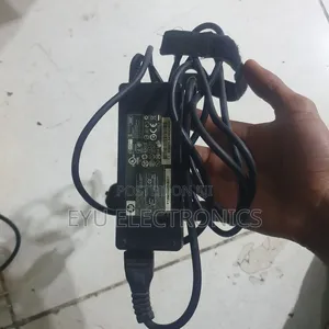 Photo - Original Hp Laptop Charger
