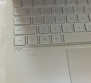 New Laptop HP Envy X360 8GB Intel Core I7 SSD 512GB