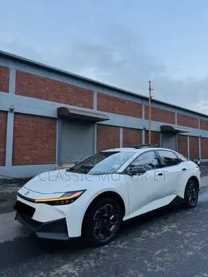 Toyota bZ3 2024 White