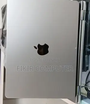 New Laptop Apple MacBook Air 2022 M2 8GB Intel Core M2 SSD 256GB