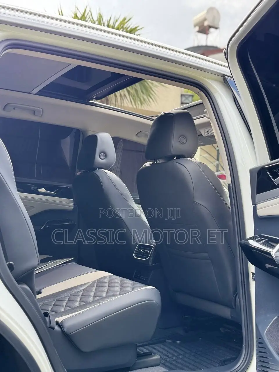 Volkswagen ID.6 2023 White