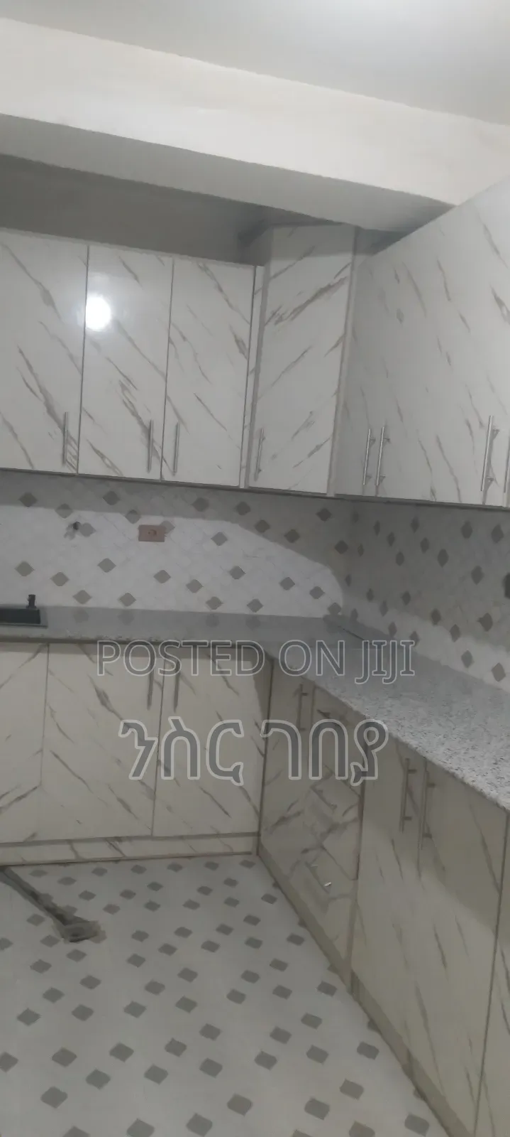 Furnished 3bdrm Condo in Ayat Ayer Menged,, Yeka for rent