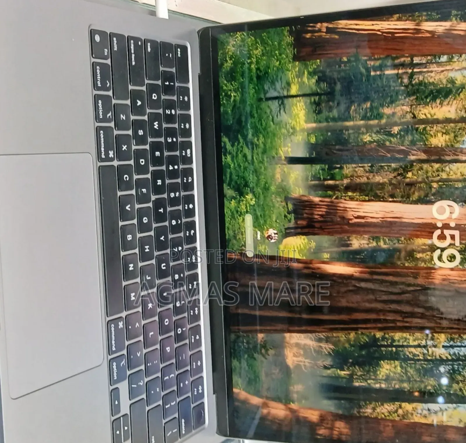 New Laptop Apple MacBook Air 2022 M2 8GB Apple M2 SSD 256GB