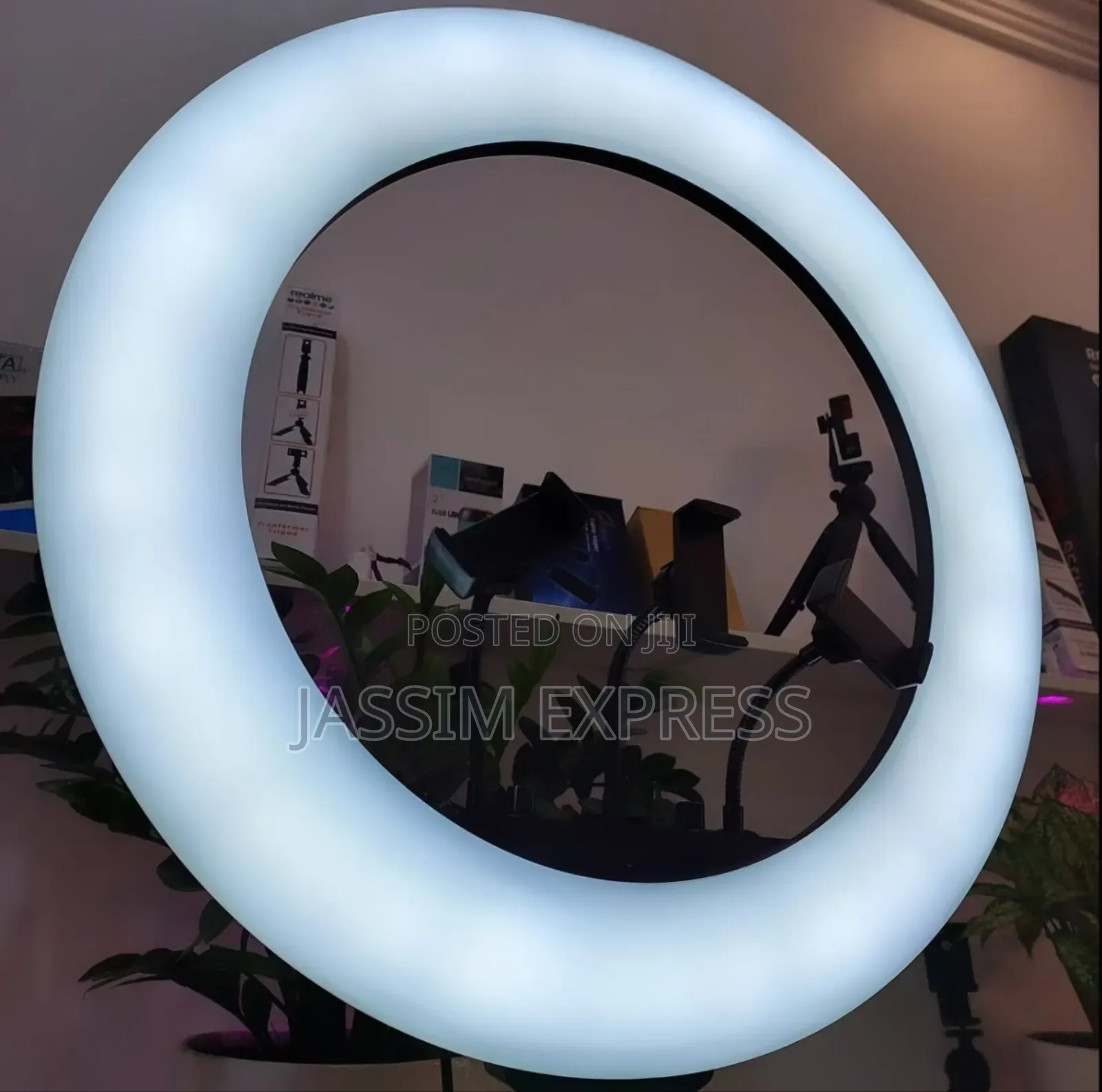 Big Size 22 Inch Ringlight 56 Centi Meter With 2 Meter Stand And Bag