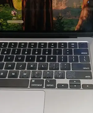 New Laptop Apple MacBook Air 2022 M2 8GB Apple M2 SSD 256GB