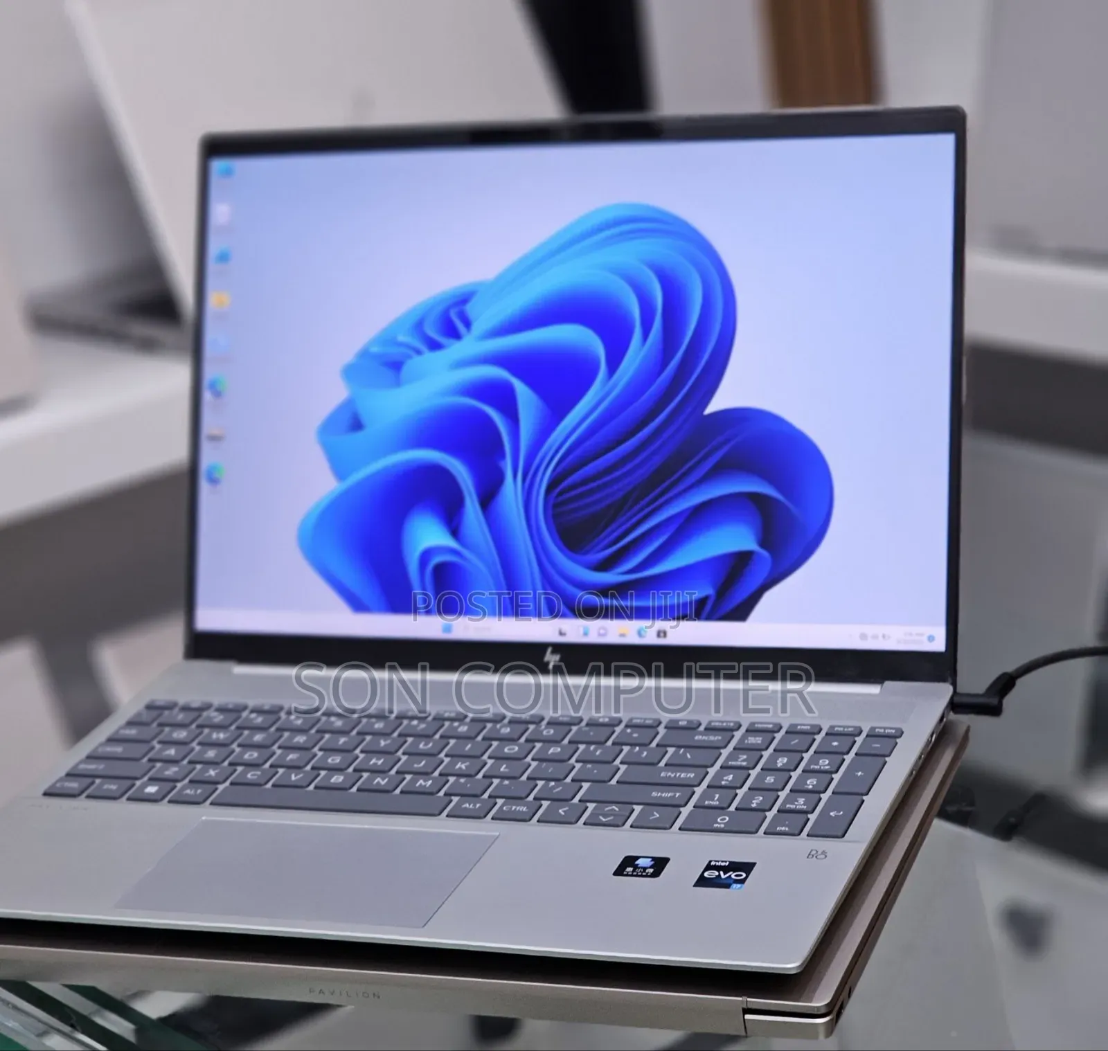 New Laptop HP Pavilion 15 16GB Intel Core I7 SSD 1T