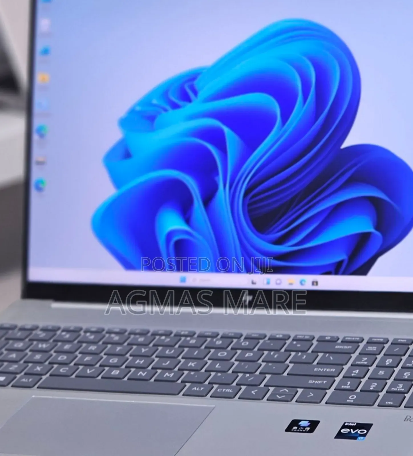 New Laptop HP Pavilion 15 16GB Intel Core I7 SSHD (Hybrid) 1T