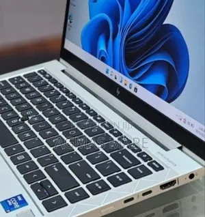 New Laptop HP EliteBook 840 G8 16GB Intel Core I7 SSD 512GB
